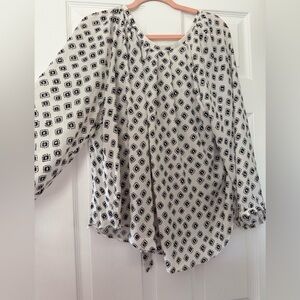 LOFT Black & White Geometric Peasant Blouse